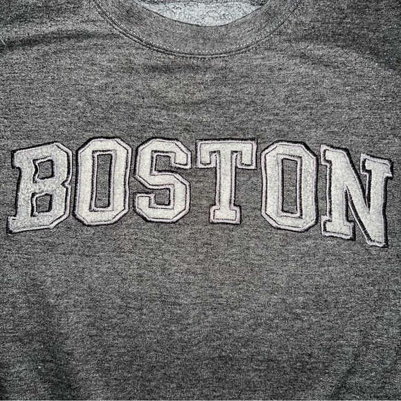 New York Popular Grey “BOSTON” Sweatshirt - Large - Picture 6 of 7
